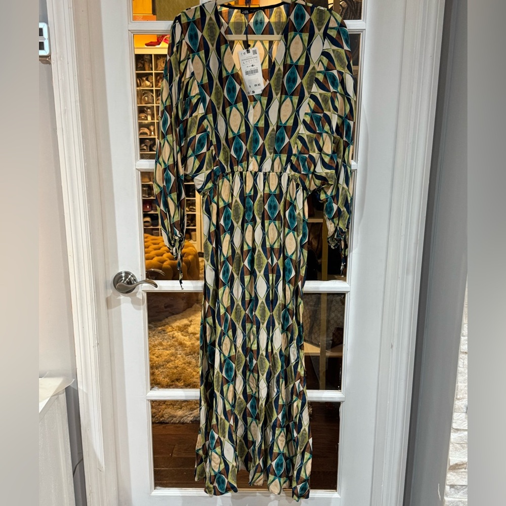 Zara Multicolor Geometric Maxi Dress in Teal, Navy & Cream - Picture 4 of 7
